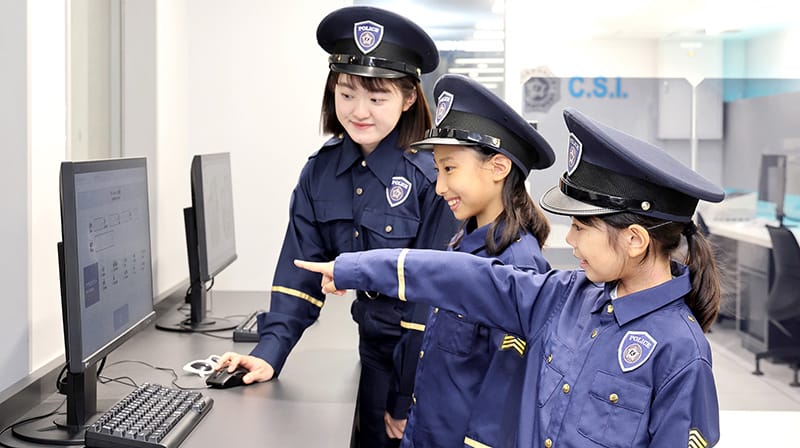 画像元:キッザニア福岡 公式 科学捜査官